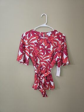 Liz Claiborne Red and Pink Leaf Print Tie-Front Blouse Women Size PS